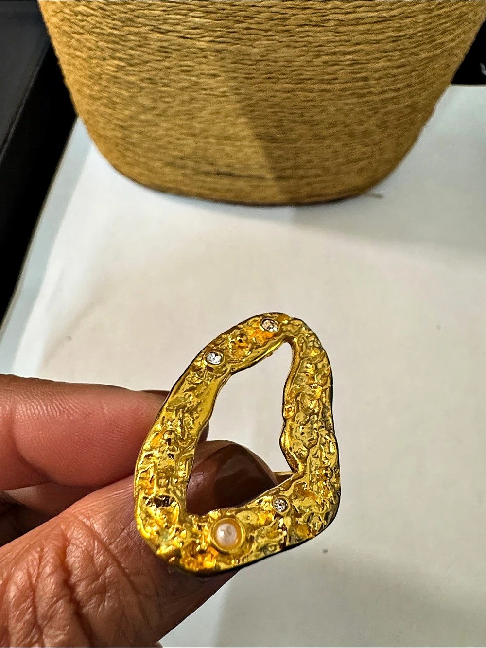 Gold-Tone Jeweled ring 0025